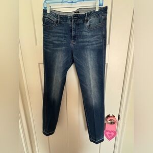 WHBM Women’s Size 8 Skinny Jeans